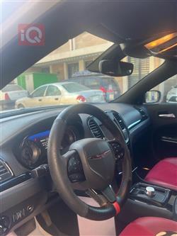 كرايسلر 300